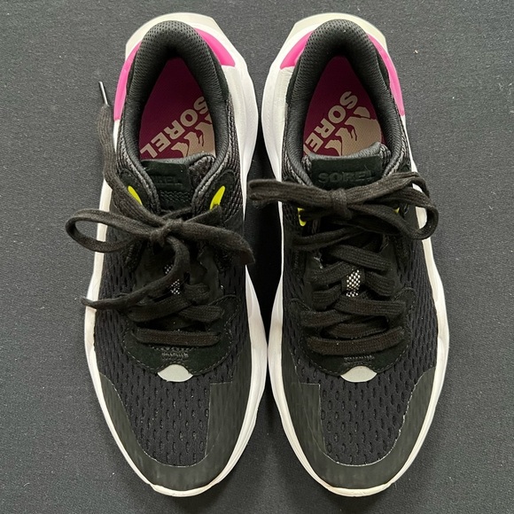 SOREL Kinetic Renegade Mesh Sneaker size 7 - Picture 3 of 9